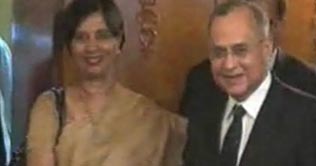 Islamabad: Pak-India Foreign Secretaries hold meeting